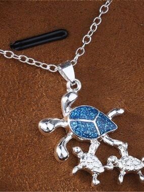 925 Sterling Silver Plated Turtle Pendant Necklace with Blue Inlay - NWOT
